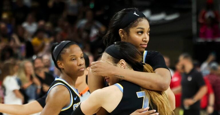WNBA: Reese, Cardoso elevate the Sky to an exciting win over the Fever