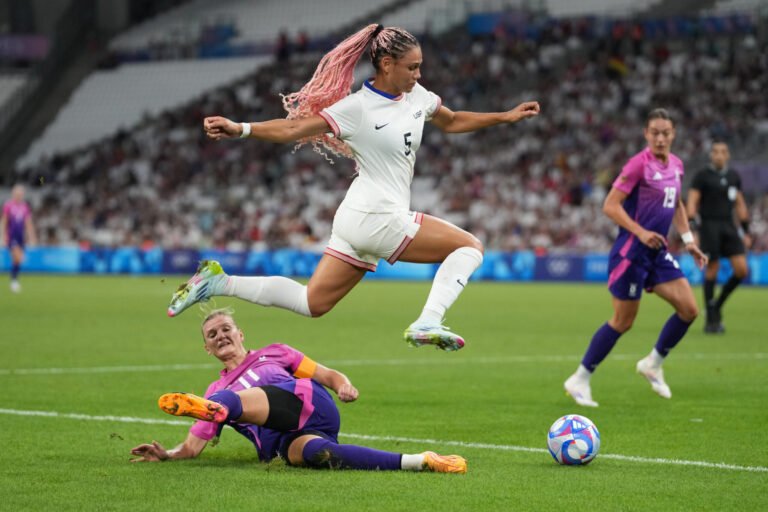 USWNT Tops Germany in 4-1 Goalfest