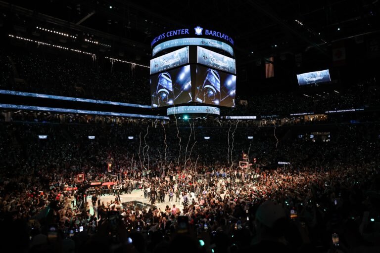 No. 1 NY Liberty best No. 2 Minnesota Lynx 67–62 in time beyond regulation, win first WNBA championship