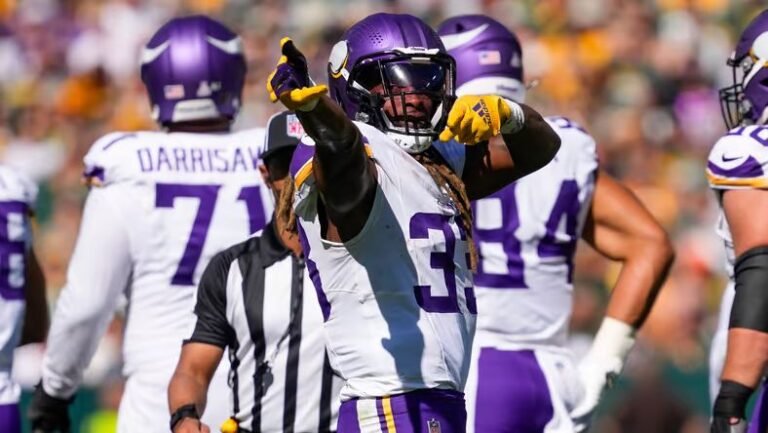 Minnesota Vikings, Kansas Town Chiefs proceed to polish in NFL Week 4