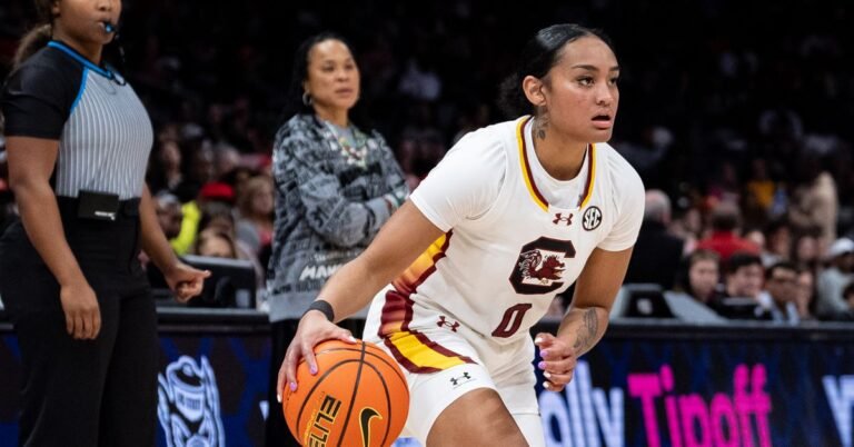 NCAAW: No. 1 South Carolina extends profitable streak to 40 video games