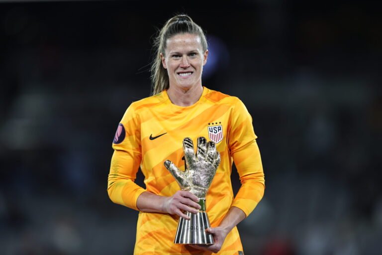 USWNT Goalkeeper Alyssa Naeher Broadcasts World Retirement