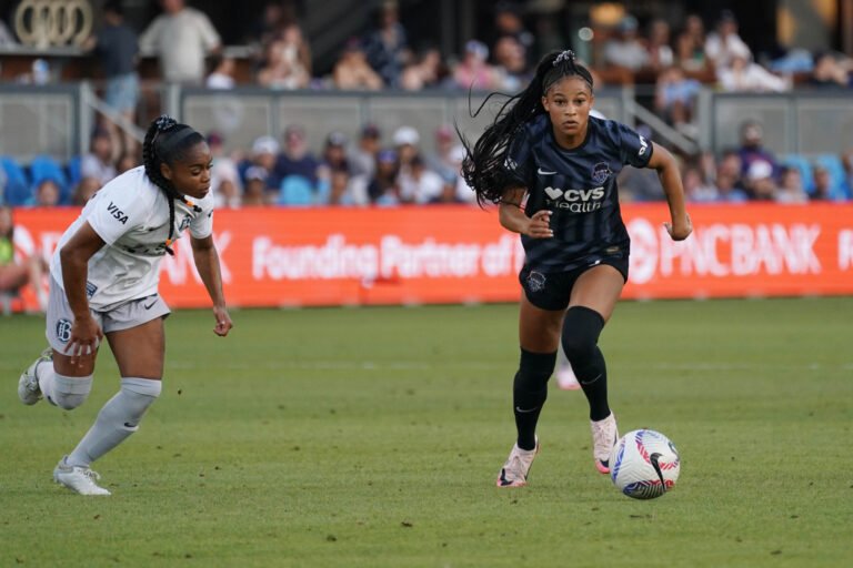 NWSL Awards 2024 Highest XI, Crowns Bethune Rookie of the Yr