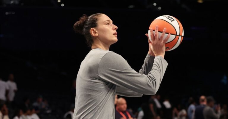 WNBA: Zandalasini brings world enjoy to Valkyries