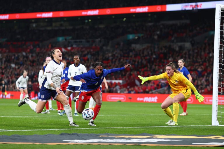 USWNT Settles for 0-0 Draw with England at Wembley