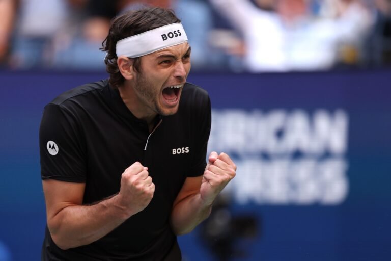 Two American citizens clinch US Open semis spots