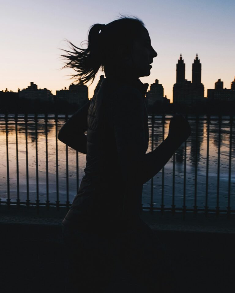 How women and girls can keep protected when exercising outdoor at the hours of darkness — WE ARE GIRLS IN SPORT