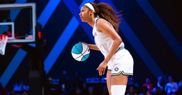 Unequalled: Rose, Angel Reese go back to court docket searching for first win