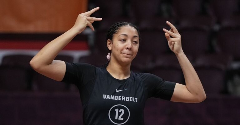 NCAAW: Khamil Pierre, DeYona Gatson headline SEC under-the-radar stars