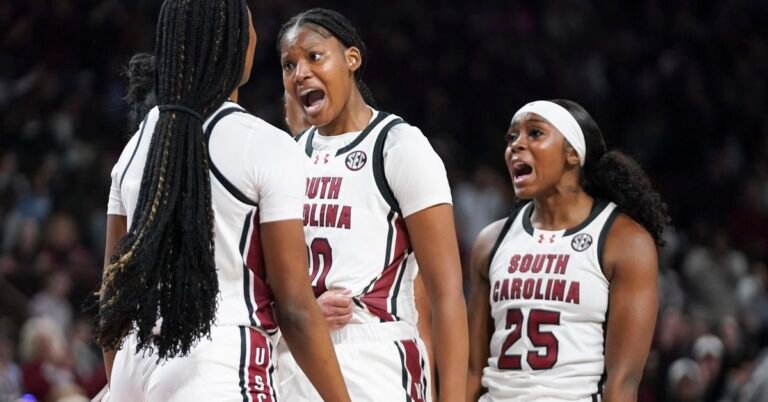 NCAAW: No. 2 South Carolina can upload to spectacular resume in opposition to No. 17 Tennessee