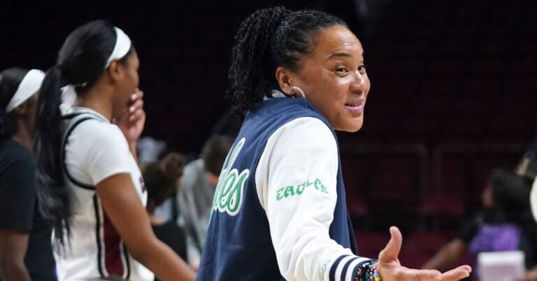NCAAW: No. 2 South Carolina hosts No. 5 LSU in top-tier SEC tilt