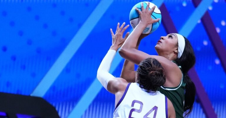Unequalled: Lunar Owls-Rose rematch is the sport of the season