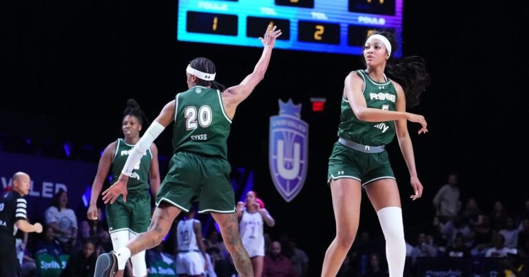 Unequalled: Chelsea Grey, Angel Reese have Rose on a sizzling streak