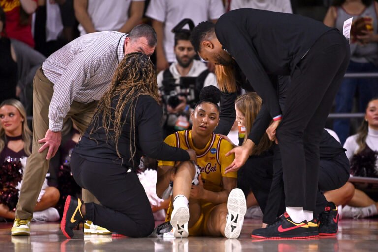 USC Big name JuJu Watkins Exits March Insanity with ACL Damage