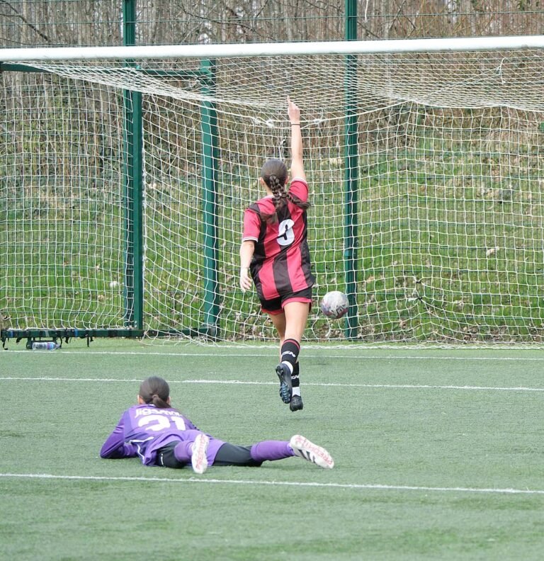 Barclays Scottish Ladies’s Soccer leagues head in opposition to break up