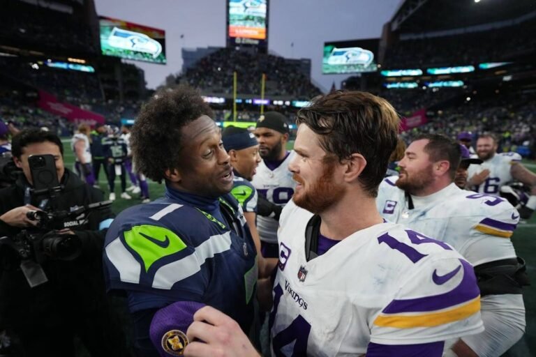 Quarterback carousel assists in keeping turning as NFL Unfastened Company heats up