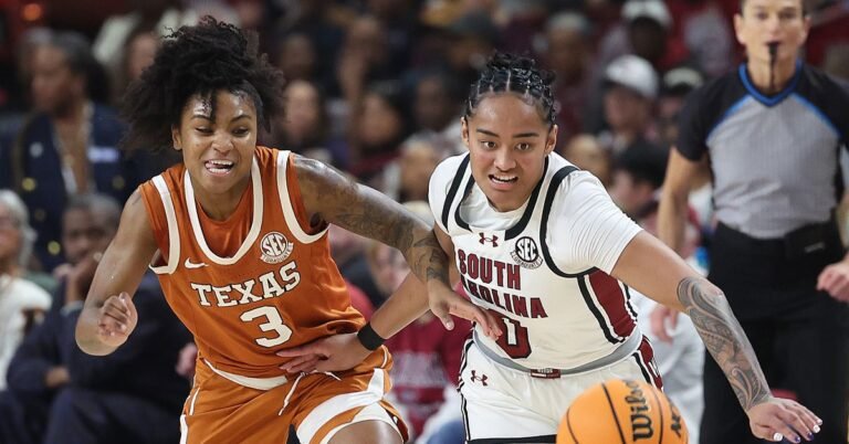 NCAAW: South Carolina, Texas meet for a fourth time within the Ultimate 4