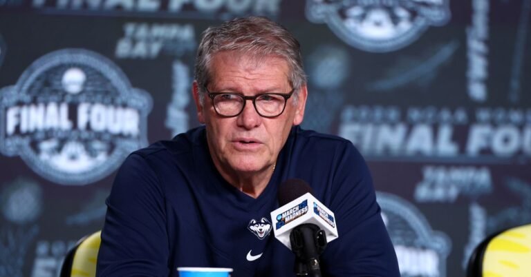 NCAAW: Auriemma argues NIL, earnings sharing is responsible for poisonous locker rooms