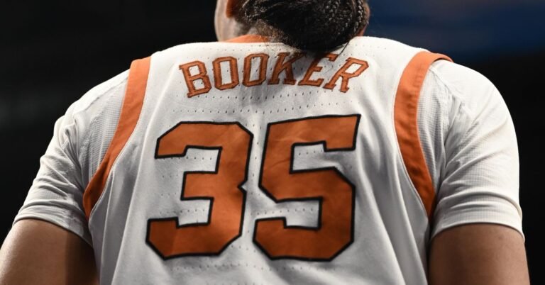 NCAAW: Texas basks in Ultimate 4-clinching win over TCU