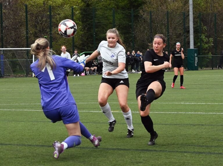 Stirling College declare benefit in race to go back to the SWPL, whilst Inverurie Locos hand Bonnyrigg Rose a spice up