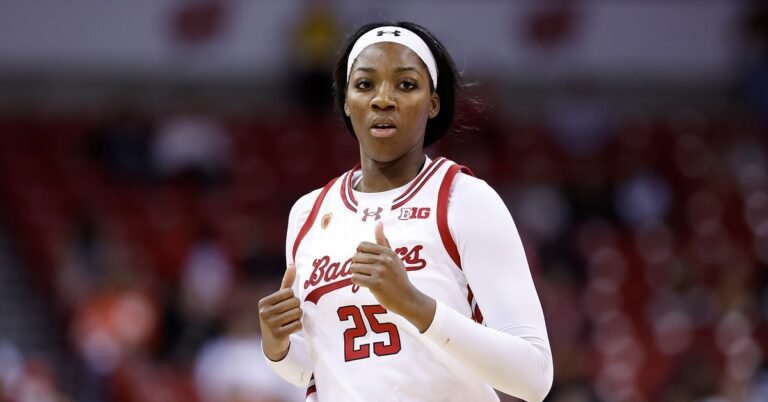NCAAW: Champion UConn lands dedication of coveted Serah Williams