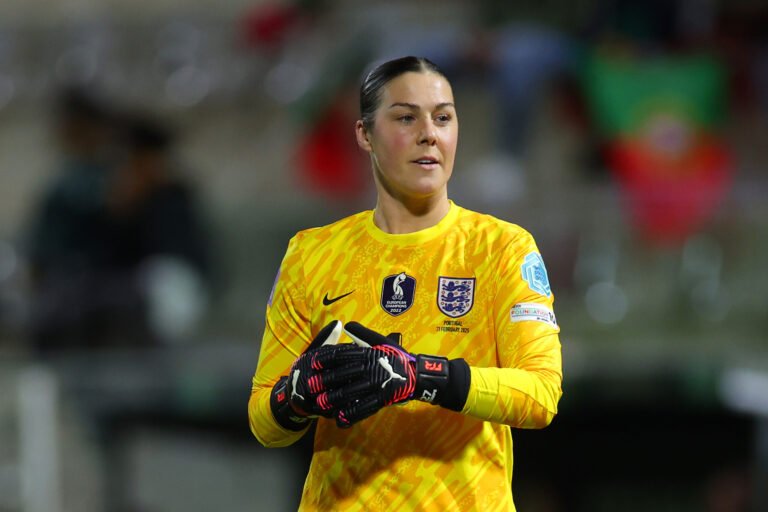 England Goalkeeper Mary Earps Declares Global Retirement