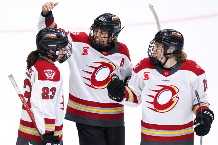 Ottawa Upsets No. 1 Seed Montréal in Sport 1 of 2025 PWHL Playoffs