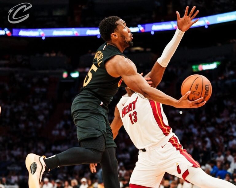 3 groups punch second-round tickets as NBA postseason motion continues