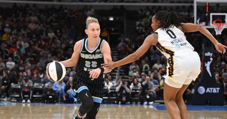 WNBA: Vandersloot damage clouds outlook for Sky after UC loss
