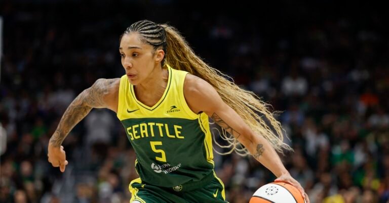 WNBA: Why the Hurricane’s Gabby Williams is having a profession 12 months