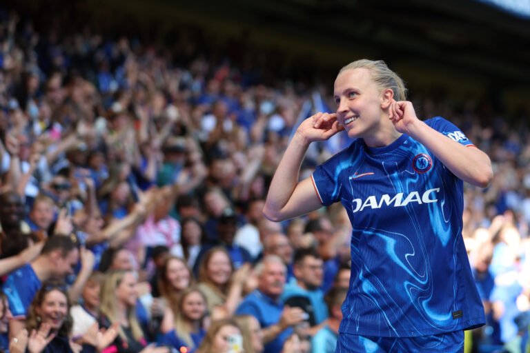 WSL and WSL2 Golf equipment Vote in Want of English League Growth