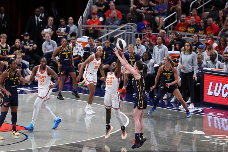 Fever, Lynx Advance to 2025 WNBA Commissioner’s Cup Championship
