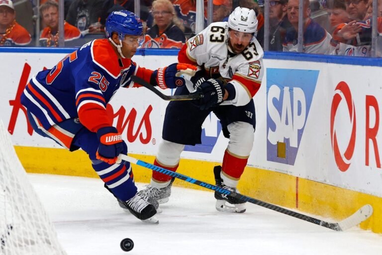 NHL and NBA championship sequence each even at 1-1