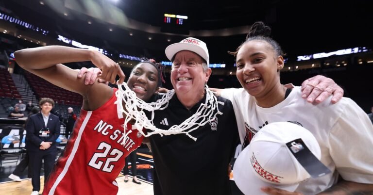 NCAA: WNBA luck of Rivers, James is benefitting NC State