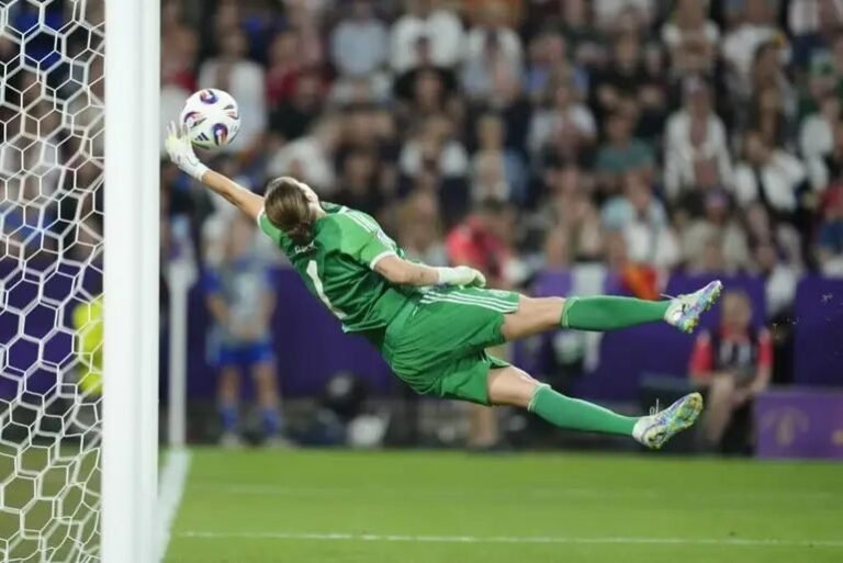 International No. 3 Germany defeats No. 10 France in penalty shootout, advances to UEFA Ladies’s Euro semi