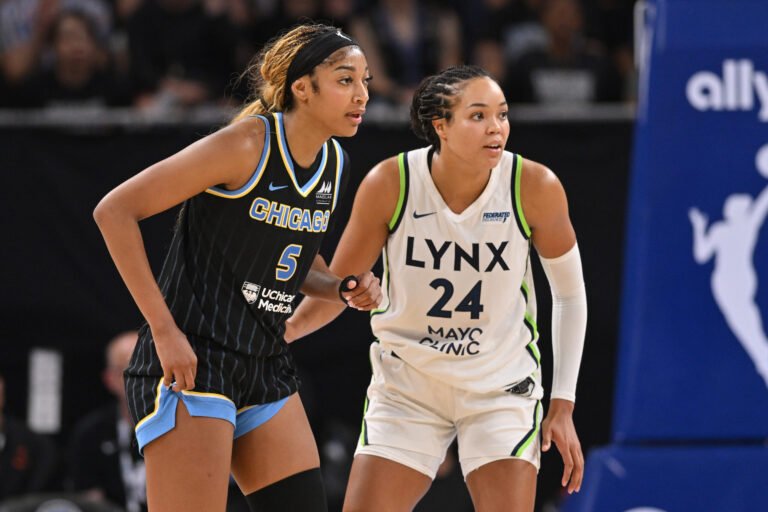 Chicago Sky Glance to Disenchanted WNBA-Main Minnesota Lynx in 2d Immediately Recreation