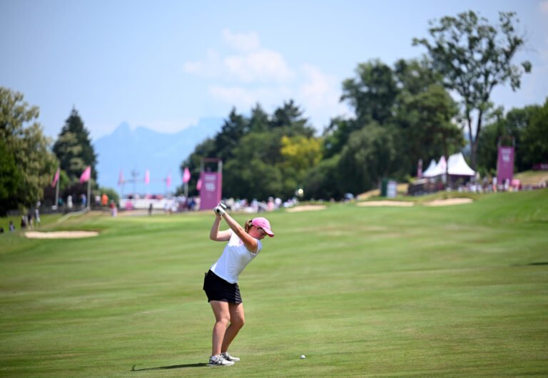 Lottie Woad Turns Professional Following Close to-Win at 2025 Evian Championship