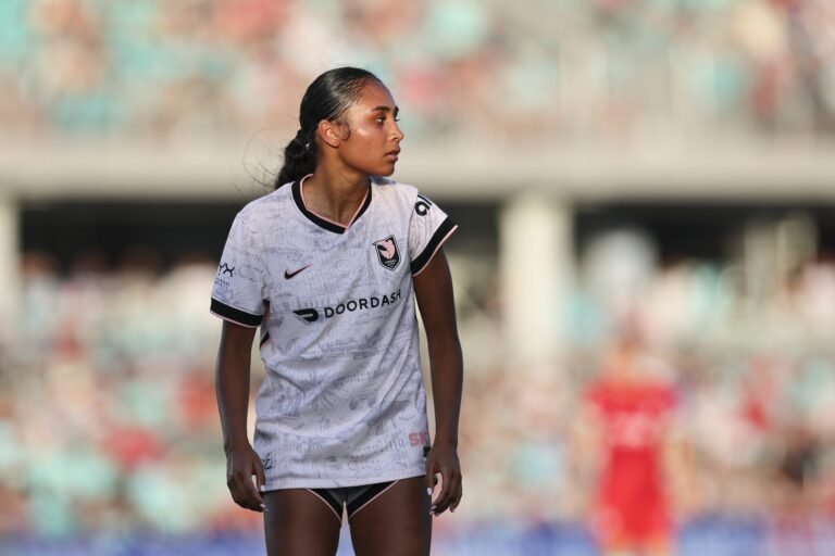 WSL Champs Chelsea Goal Angel Town Celebrity Alyssa Thompson