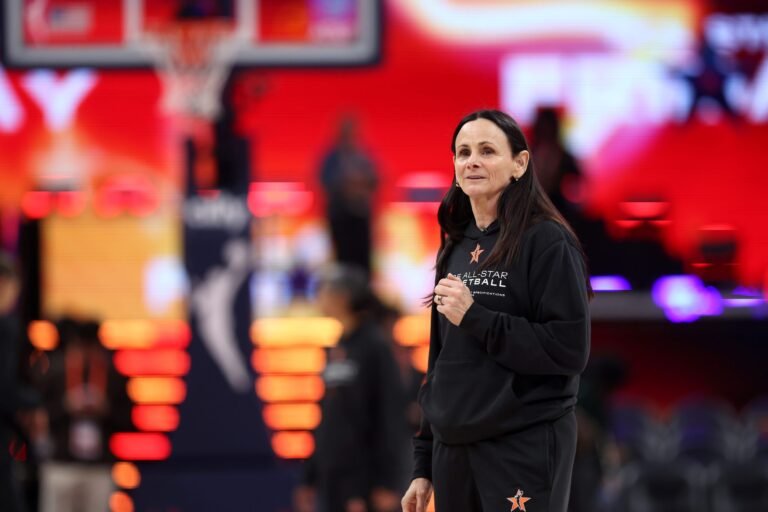 WNBA Growth Crew Toronto Pace Hires Ex-Liberty Trainer Sandy Brondello