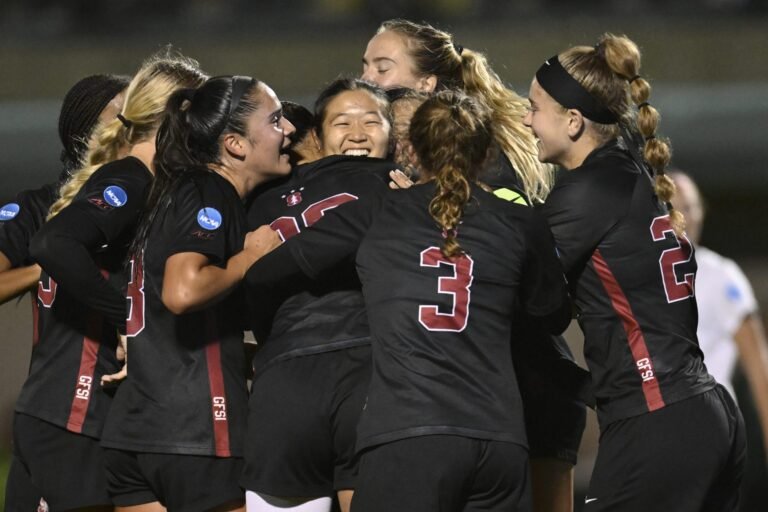 Upsets See Giant Ten Groups Sign up for Most sensible-Seed Stanford in 2025 NCAA Football Quarterfinals